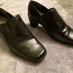 Aerosoles Women's Pump Square Toe Heels Size 7